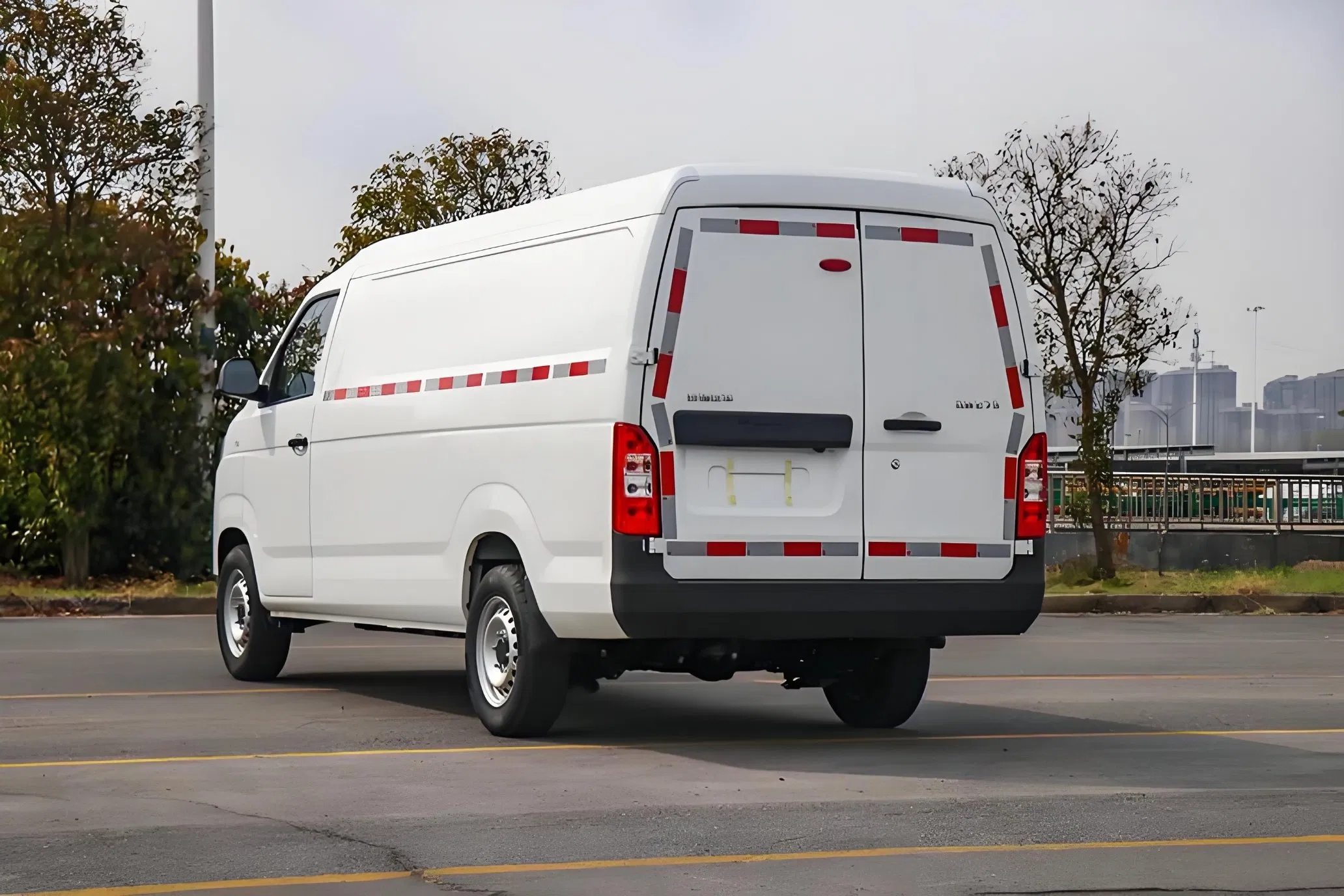 Karry E7 Van Cargo 7.1m³ H-Quality Electric New Energy Commercial Vehicles Used Car