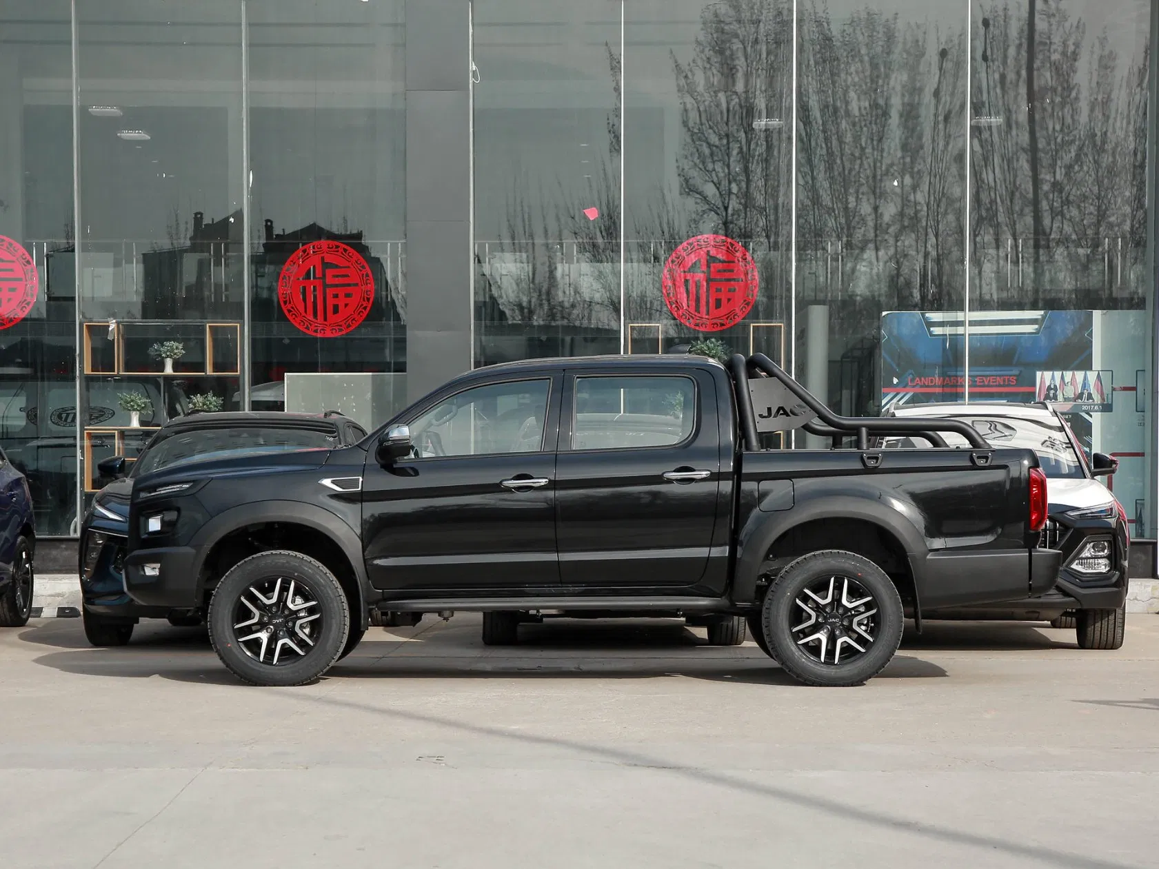 2025 Jianghuai Hunter EV Luxury Electric Pickup Truck Hybrid Technology 2.4 Adult New Energy Vehicle Left Steering New Model