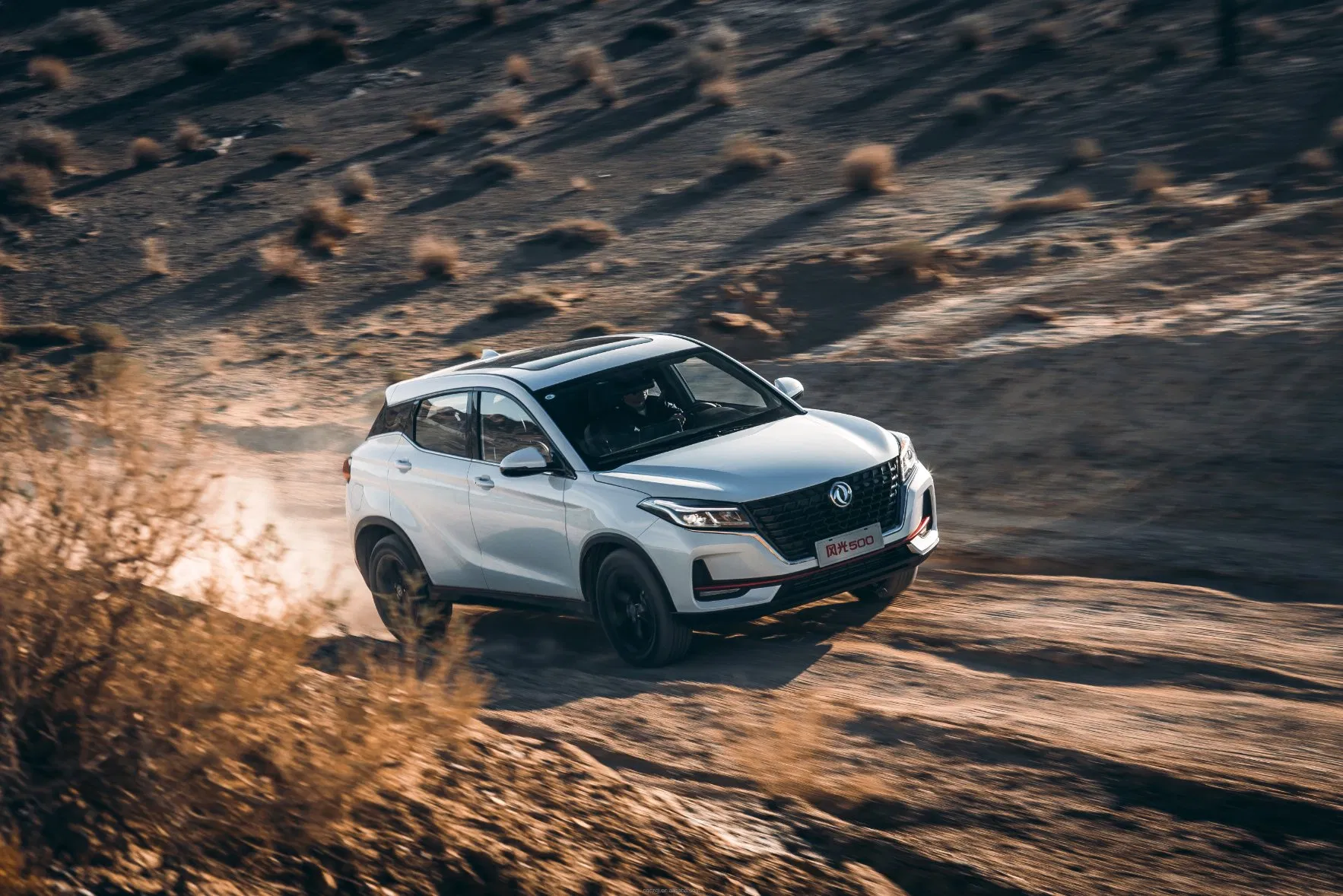 Dfsk Fengon Glory 500 5 Passenger/Seat New Vehicles Economic Sporty Crossover SUV Made in Chinese Factory