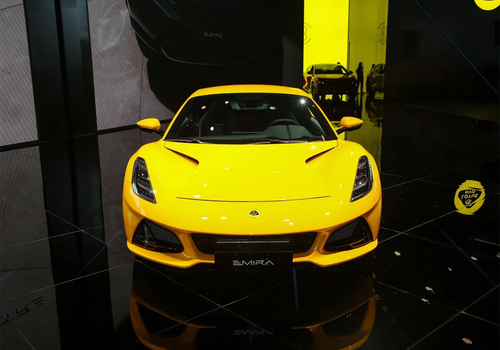 Lotus Emira High Performance Lotus Sports Car Lotus Electric