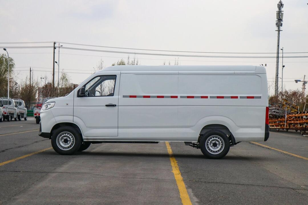 Karry E7 Van Cargo 7.1m³ H-Quality Electric New Energy Commercial Vehicles Used Car