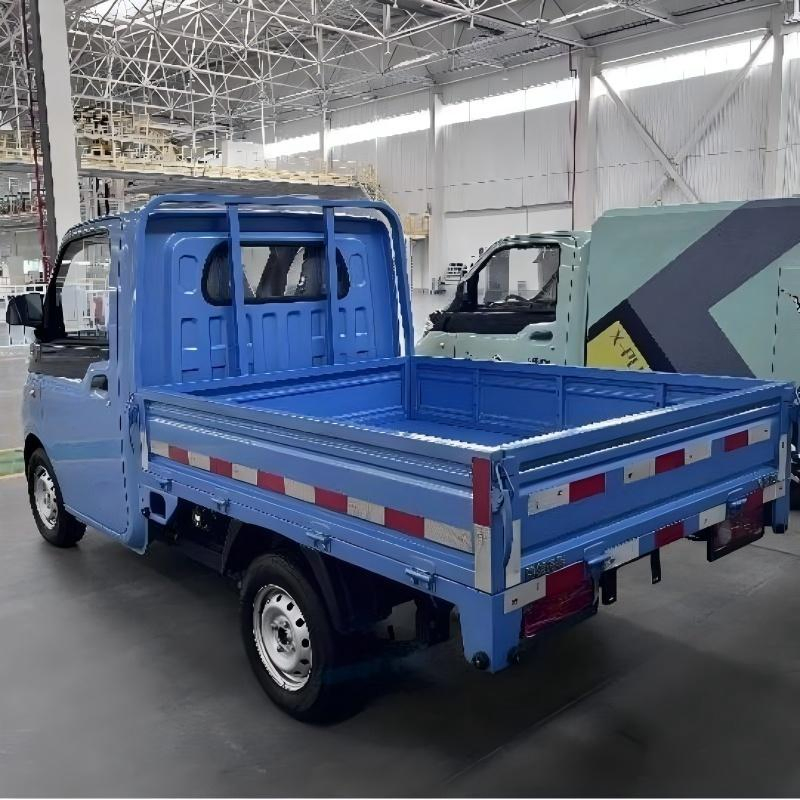 Light Cargo Delivery Mini Electric Micro Truck for Property Maintenance Vehicle