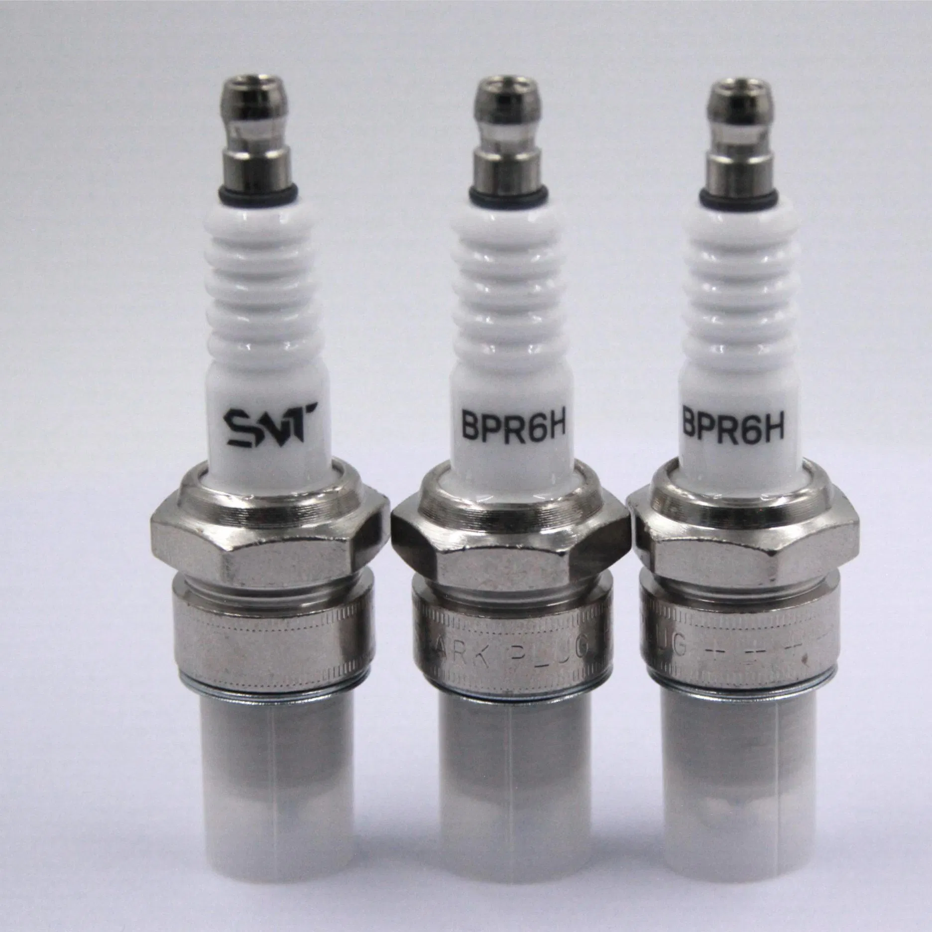 Wholesale China High Quality Auto Parts Spark Plugs for Japanese, Korean Cars, Toyota, Corolla, Hyundai, Suzuki, Vitara, Nissan Auto Parts 13