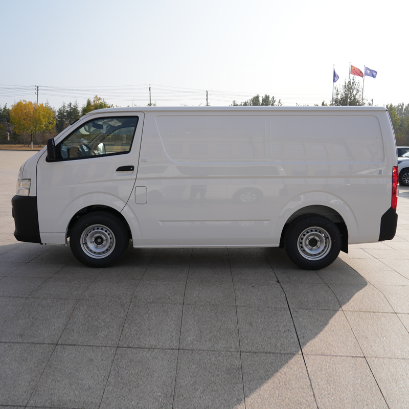 Electric or Diesel Foton Photon JAC Dongfeng I-Suzu 4X2 4X4 Mini Small Passenger Cargo Transportation Box Commercial Van Bus Truck Pickup Minivan Price for Sale