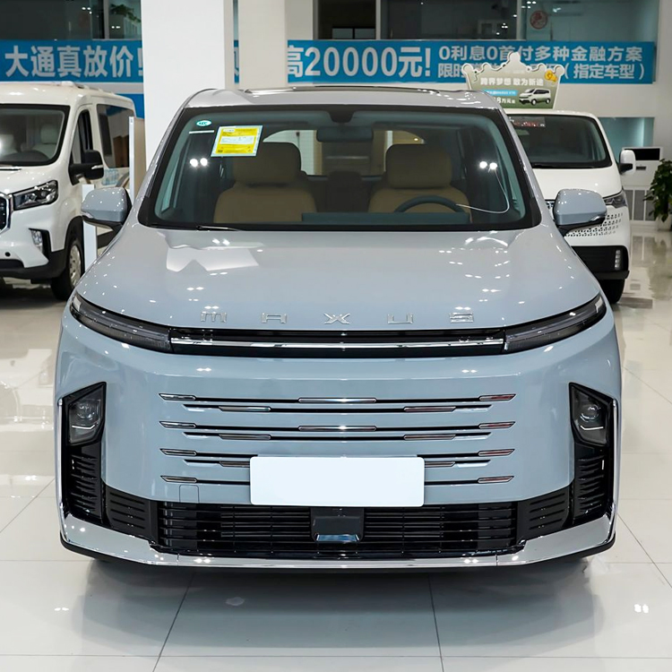 New Maxus G50 Petrol MPV 7 Seats Spacious Family Minivan