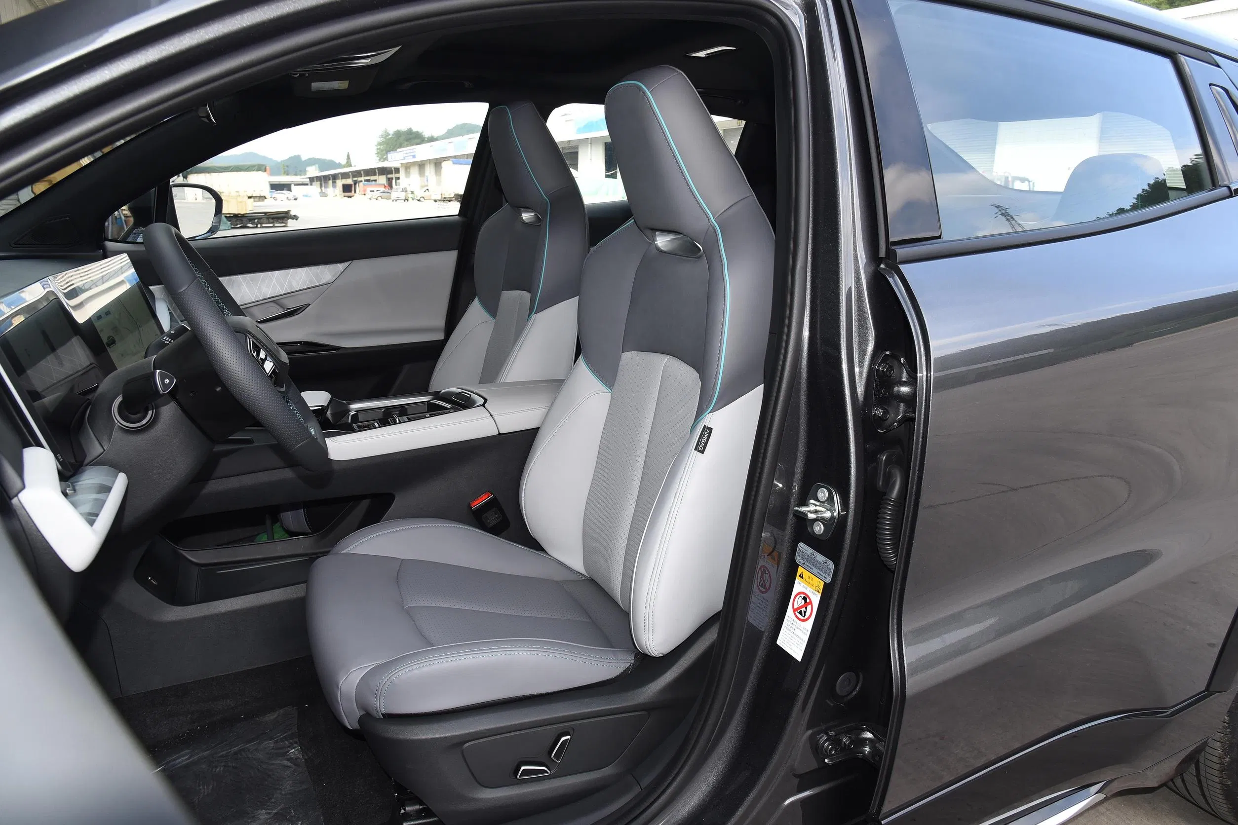 Changan Uni-T 2023 1.5t Petrol Car Used Sport Utility Vehicle