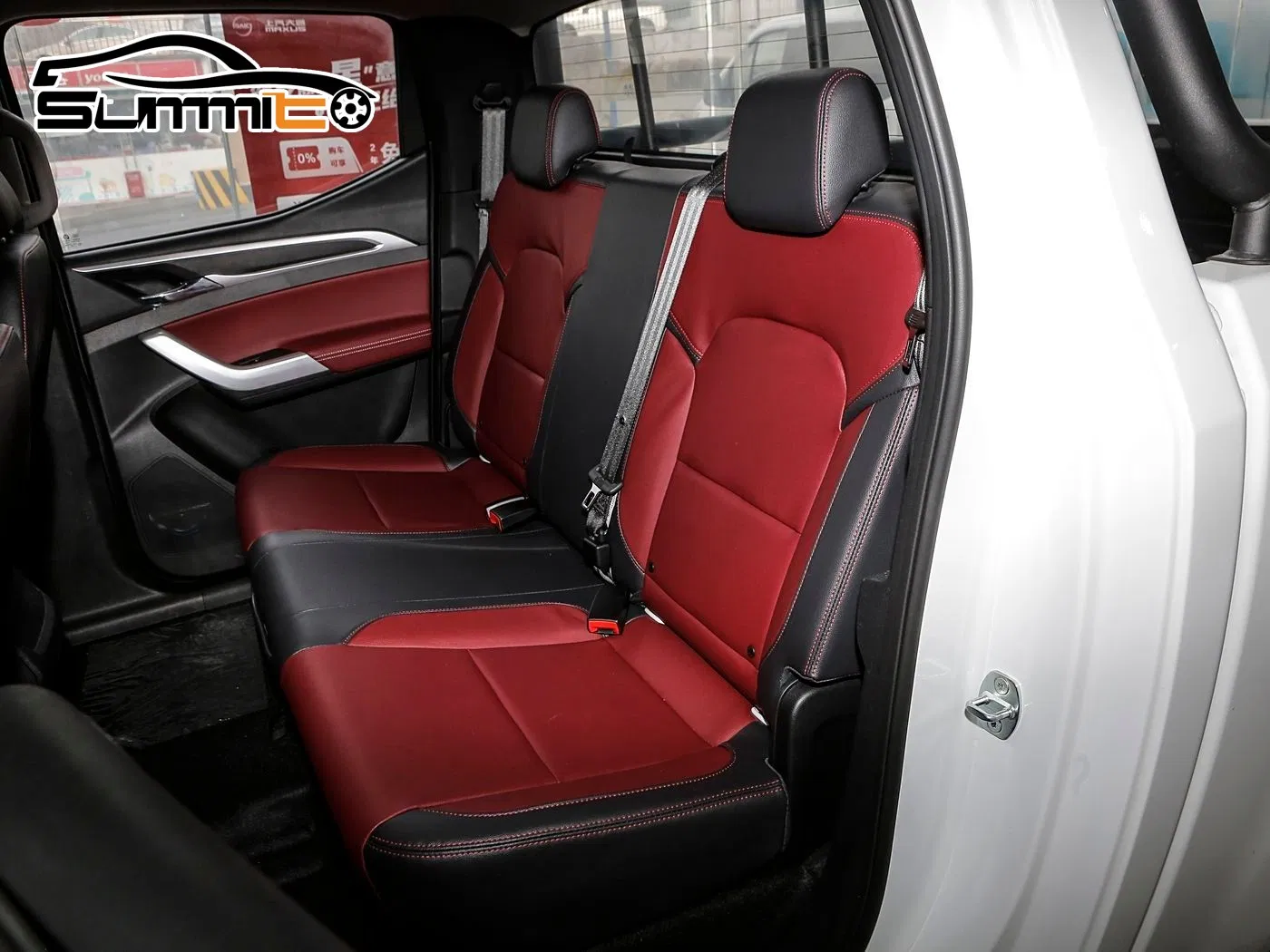 Maxus Starry X Seating