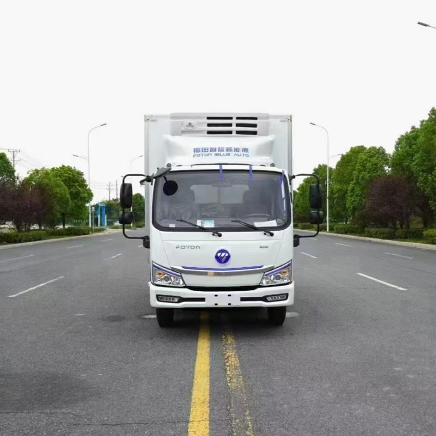 Zero-Emission Electric Refrigerated Delivery Truck for Urban Cold Chain Logistics