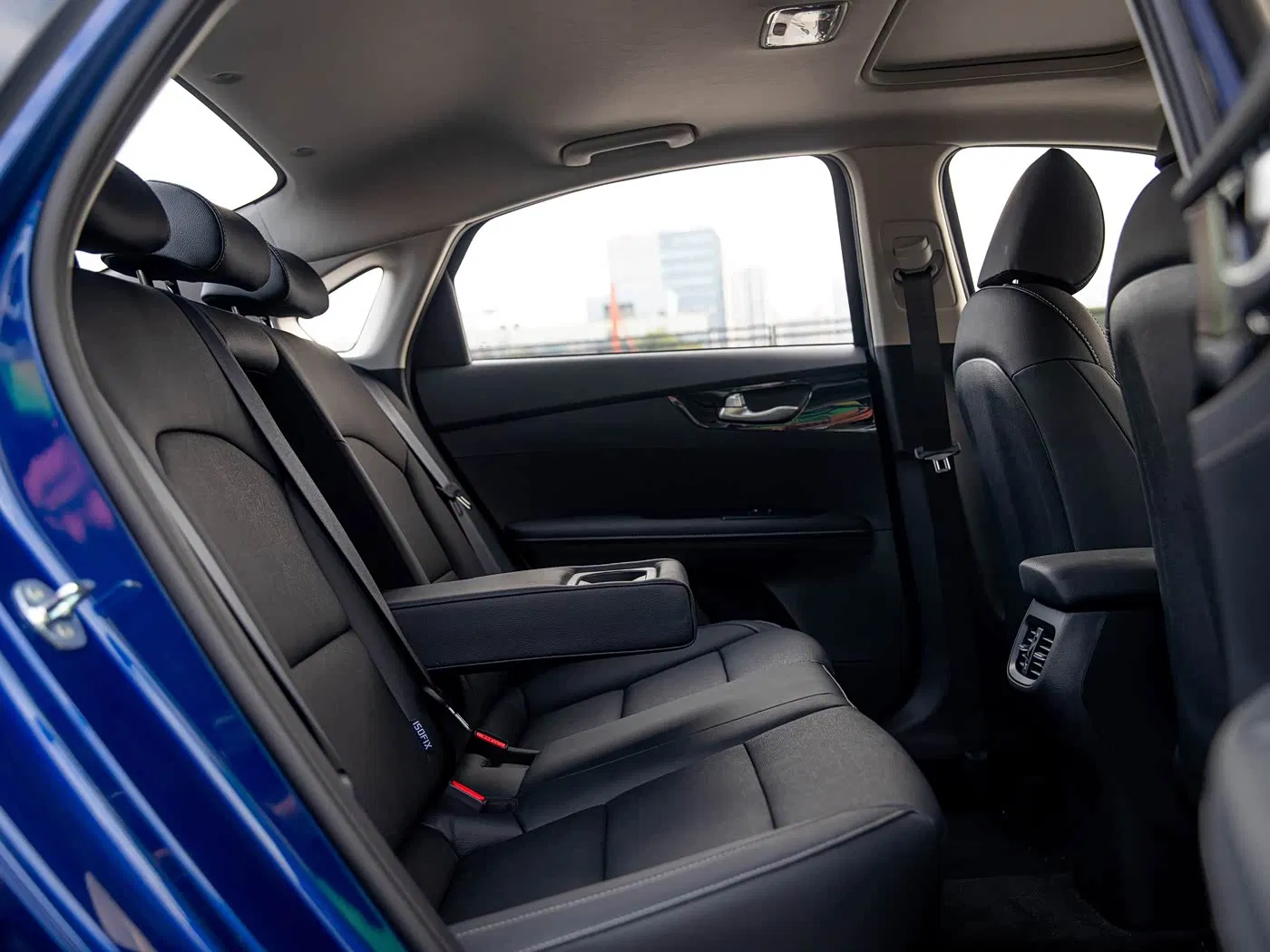 2025 for KIA K3 1.5L Ivt Comfort Premium Edition Gasoline 4-Door 5-Seater Sedan Compact Auto Fwd with Rear Camera Good Price