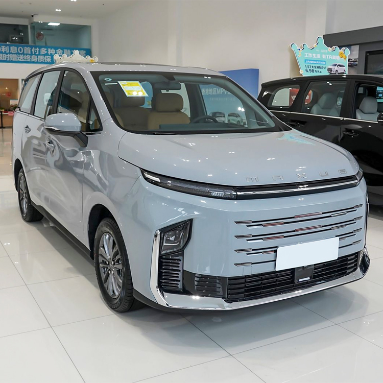 New Maxus G50 Petrol MPV 7 Seats Spacious Family Minivan