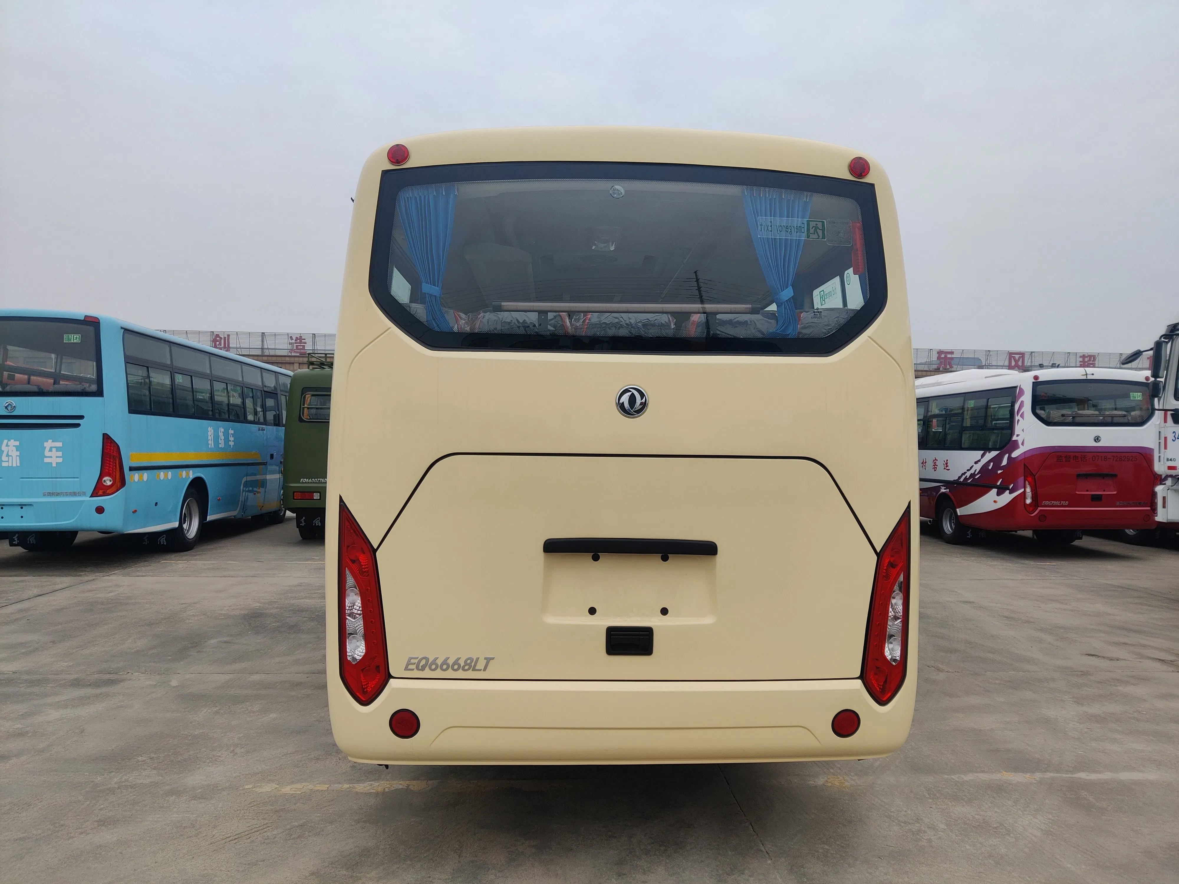 Manual Dongfeng No Package 6630X2280X3040 China Passenger Bus Van with ISO9001