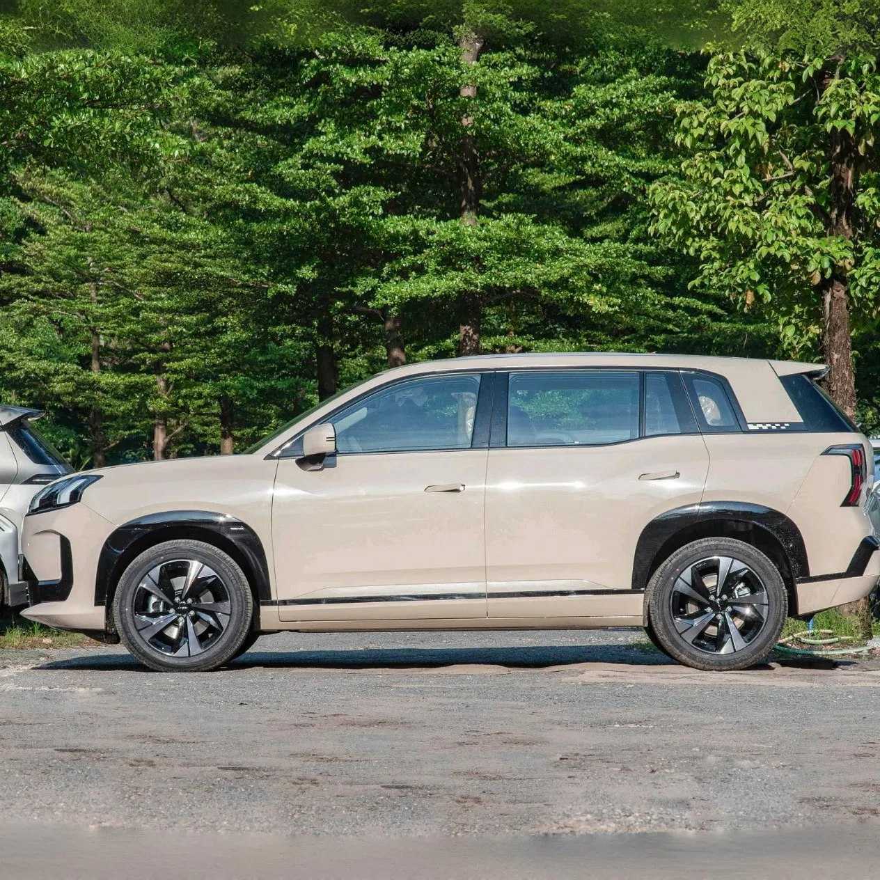 2026 Brand New Aion V Compact SUV Chinese Electric Vehicle Practical Car