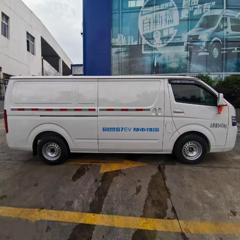 Safety Electric New Energy EV Foton Toyota 4X2 4X4 Mini Light Passenger Cargo Delivery Box Van Bus Truck Minibus Commercial Vehicles Refrigerated Van