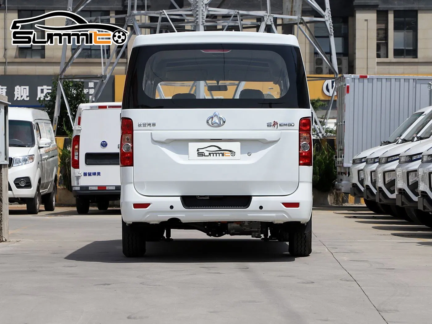 Changan Ruixing Em80 Electric Van View 7