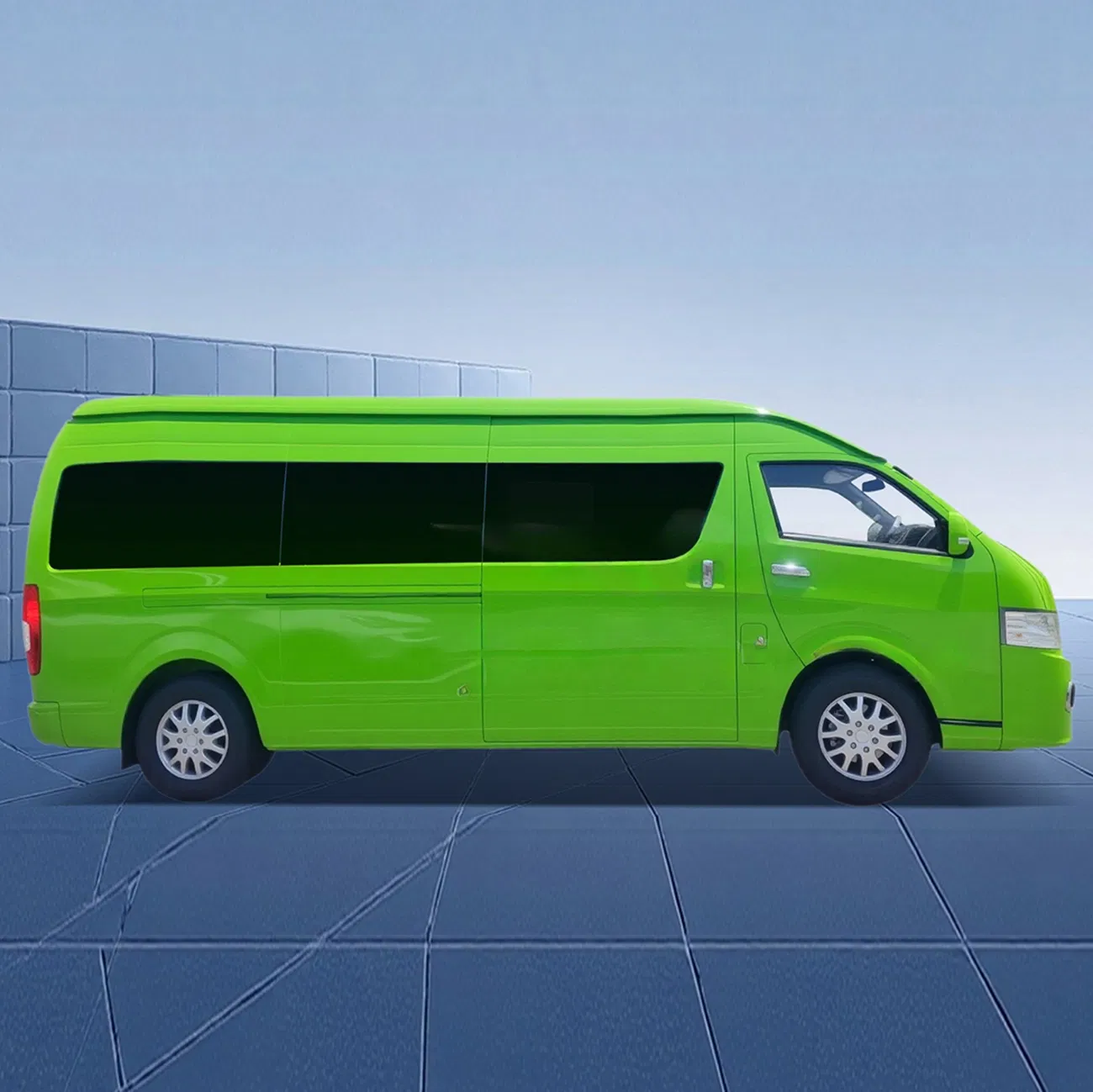 Multifunctional 6m Luxury Hiace Van - Electric/Diesel/Gasoline Powered