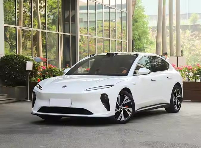 Nio Et5 Electric Sport Car High Performance Flagship EV with Hybrid Fuel Type Good Quality New Nio Automobile