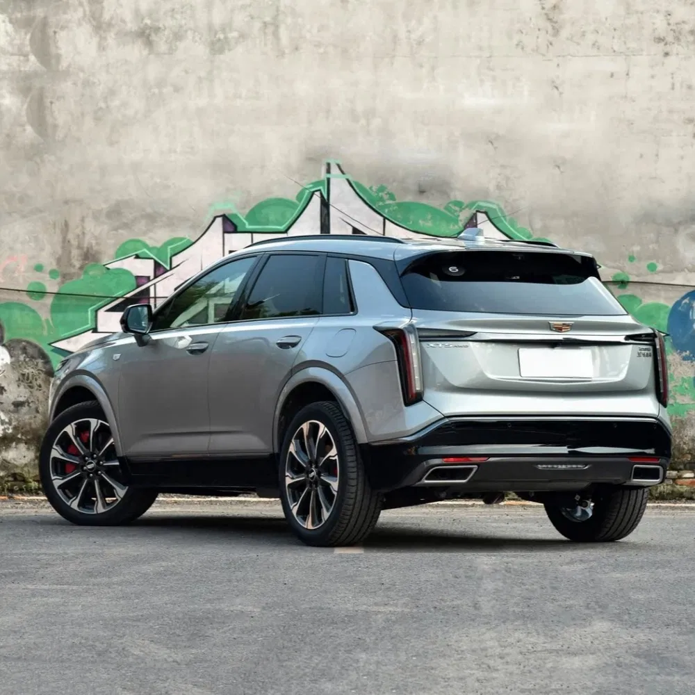 Cadillac XT5 Front Design