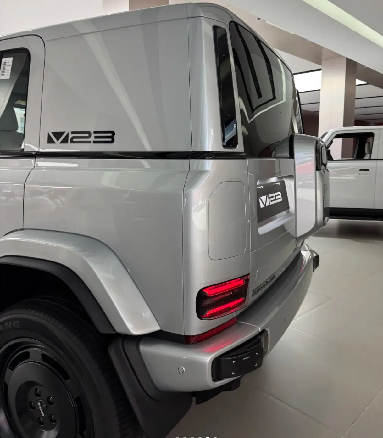 2023 Icar V23 5-Door SUV: 156 PS Plug-in Hybrid 2WD