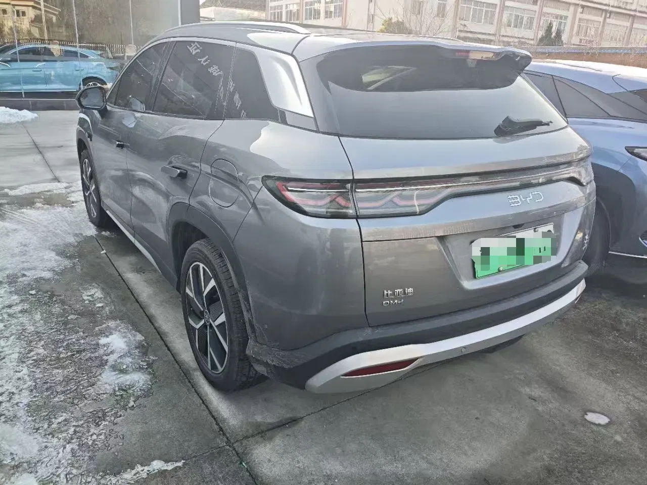 Used Byd Song L Dmi High Cost Performance New Energy Byd 5-Door 5-Seat Car Plug-in Hybrid SUV Top