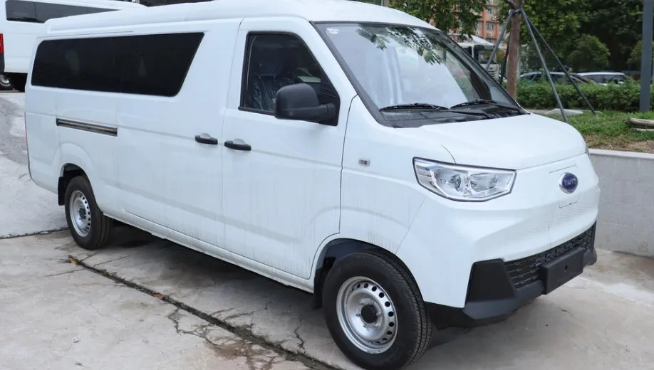 E7 Electric Van Side View