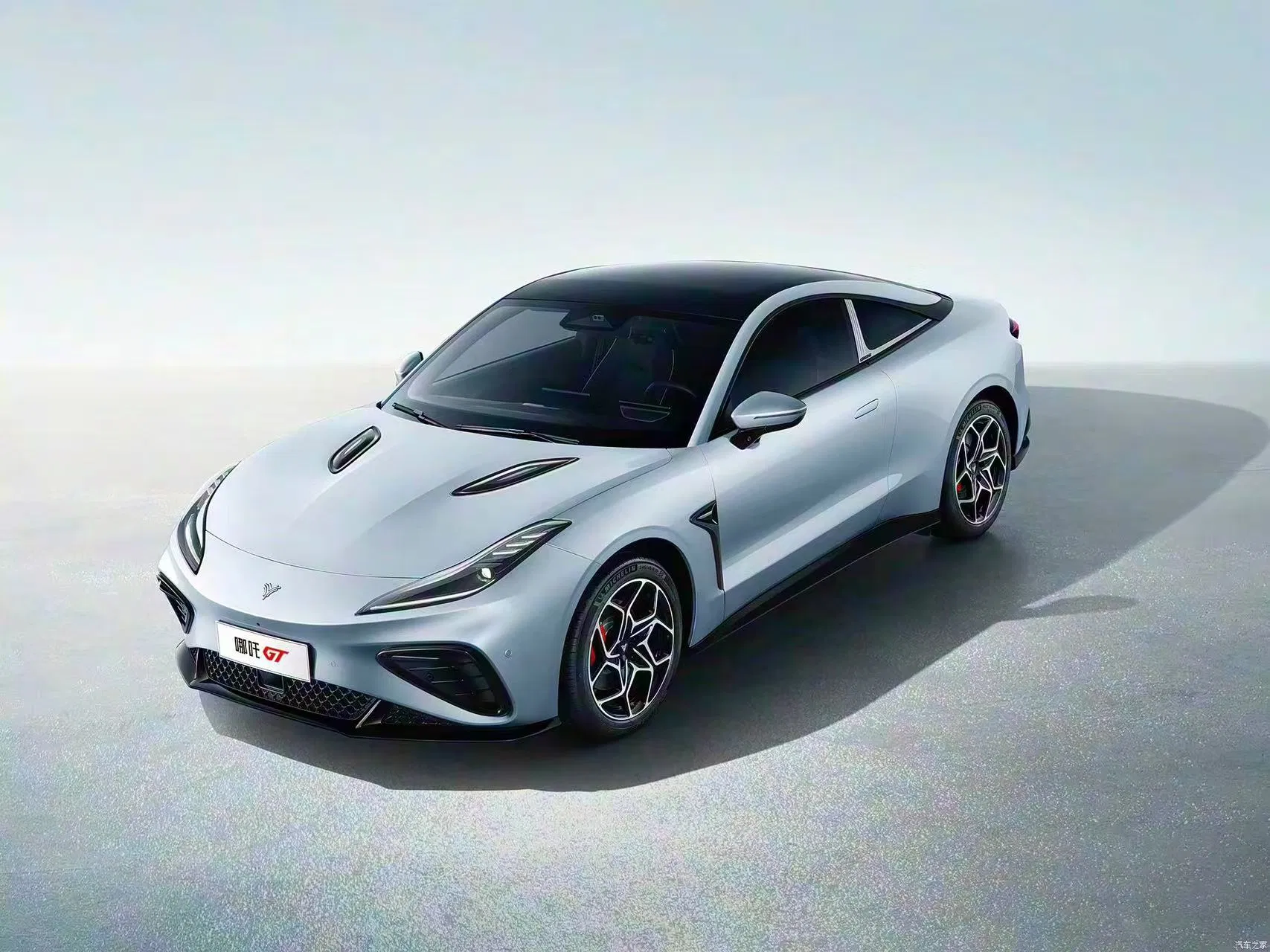 Neta Gt 2023 EV Coupe High-Performance Electric Sports Car