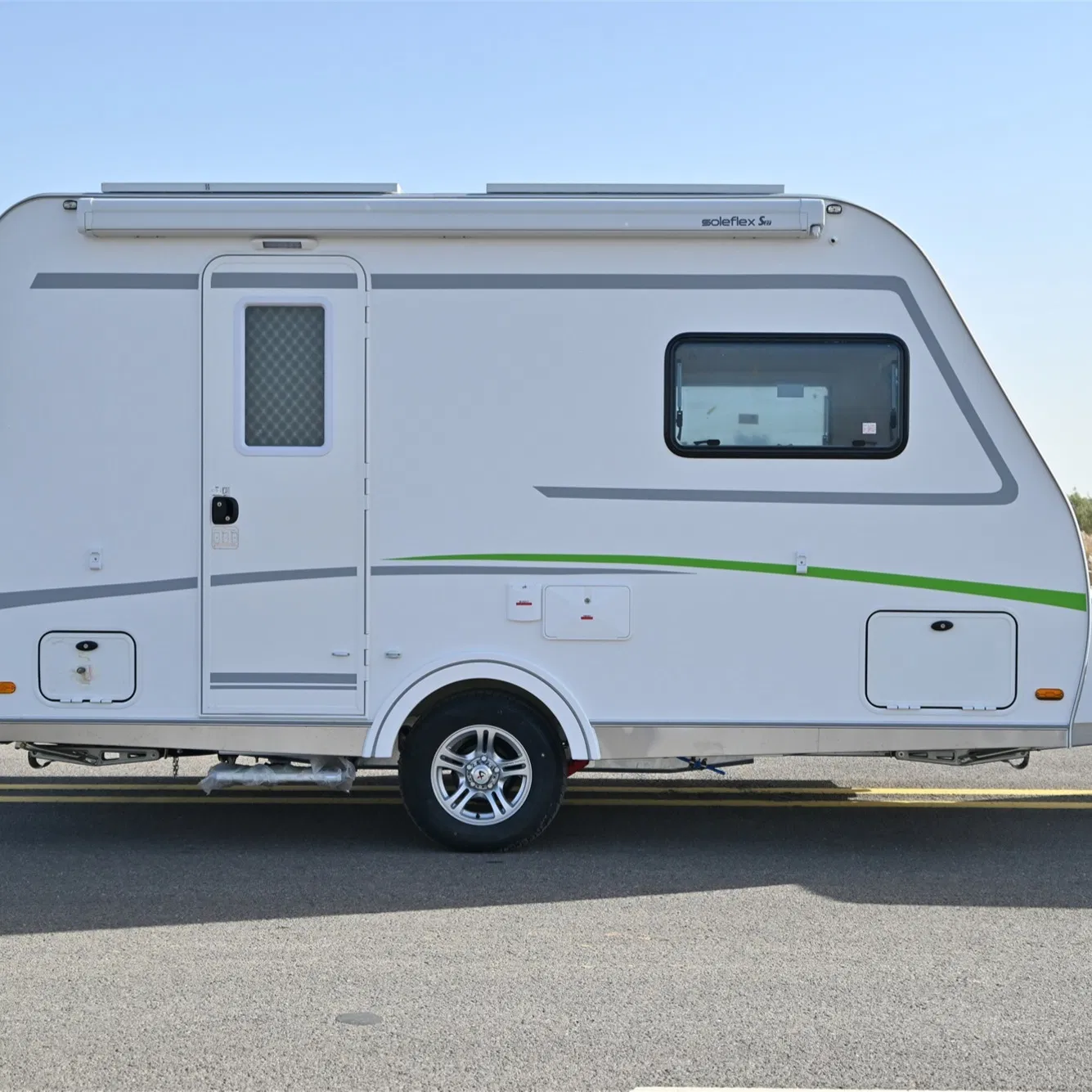 Lightweight Galvanized Sheet Mini Camper RV-Travel Trailer for Caravan for Short Distance Adventures