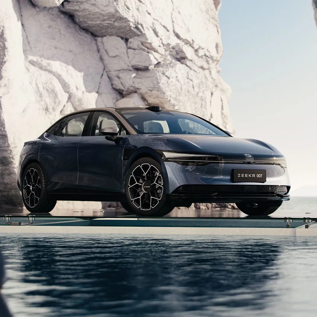 Zeekr 007 Battery Electric Compact Executive 4-Door Smart Driving EV Car