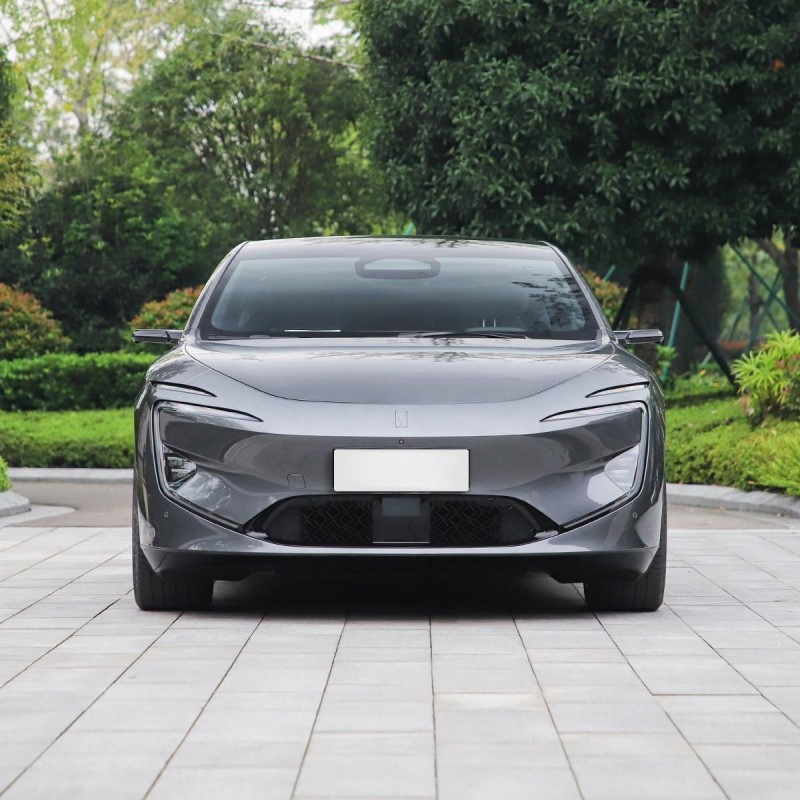 Véhicule Électrique Avatr Silver avec Huawei Harmonyos 4 Cabine Intelligente