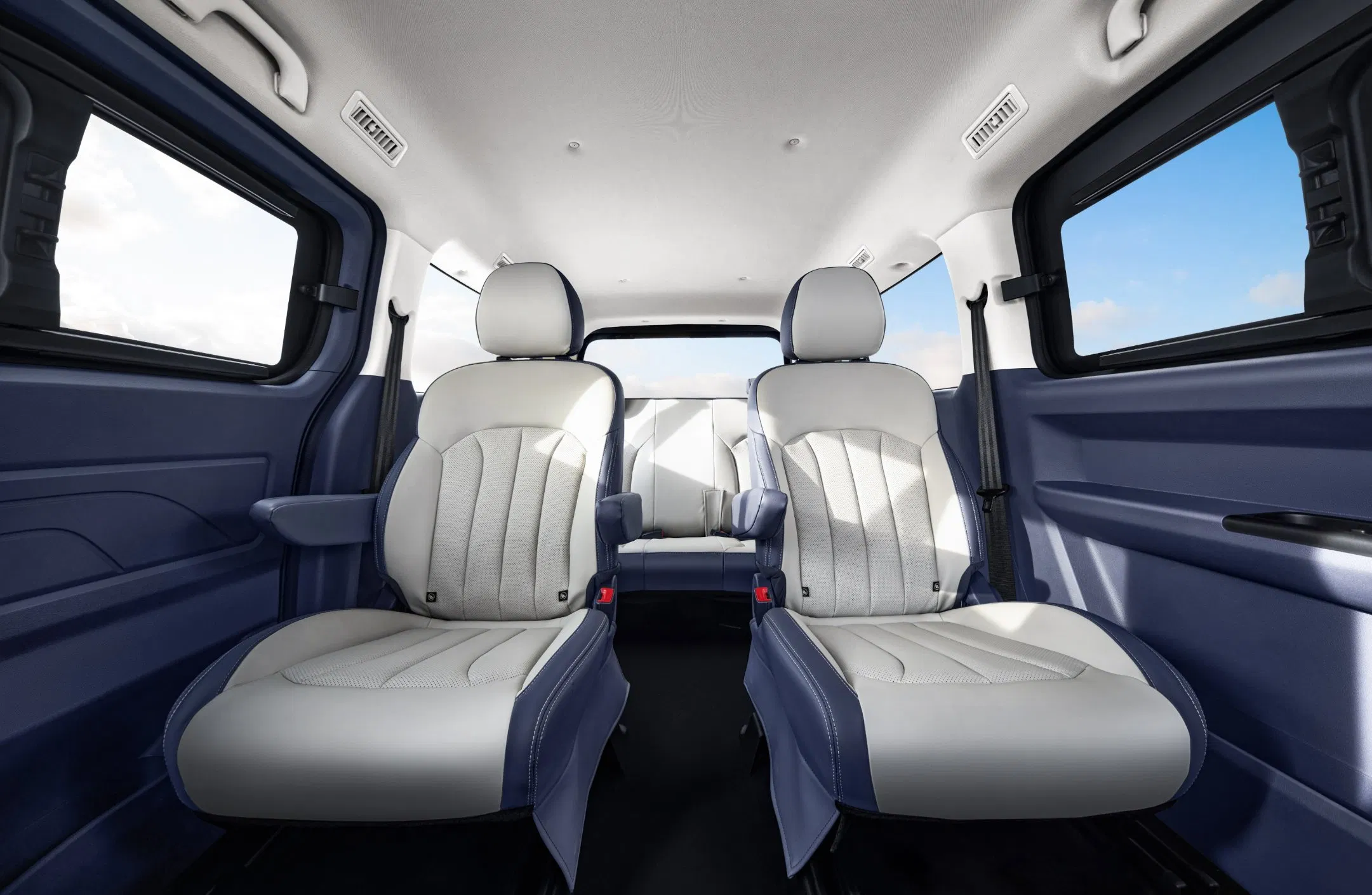 BAW Ace M7 2.0L+8AT Automatic Transmission Large Space Family Use MPV Minivan/Van