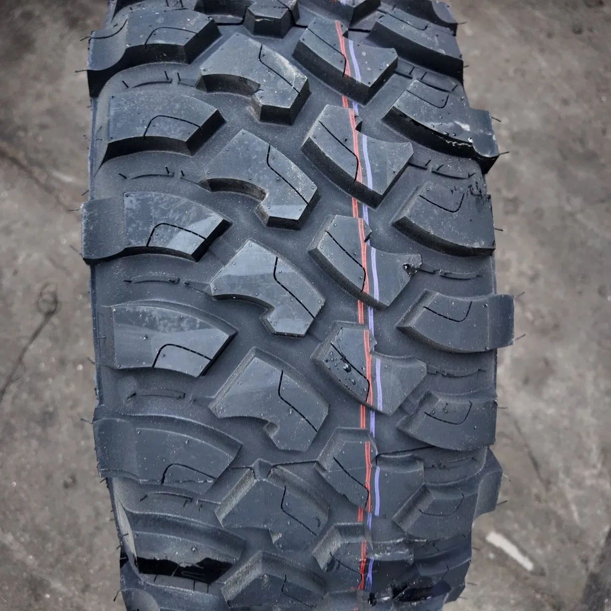All-Terrain Tyre with DOT for versatile use