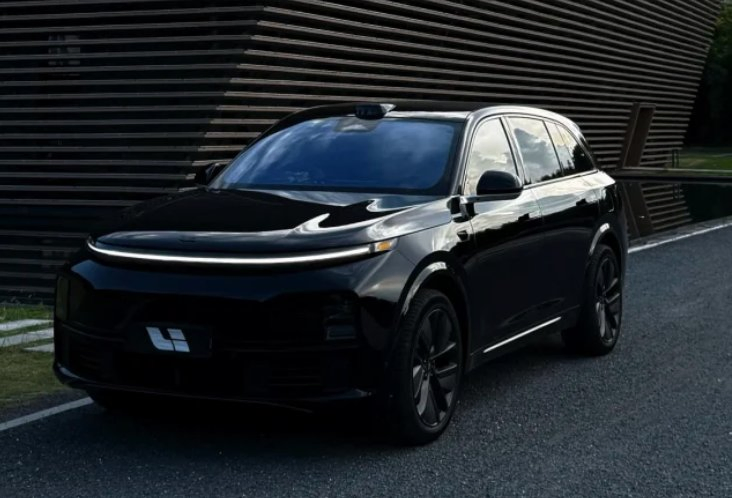 Luxury SUV Li L6 L7 L8 L9 - 1 5t Plug-in Hybrid 2WD Lixiang L6 Stock Electric SUV Russia Cheap Lixiang