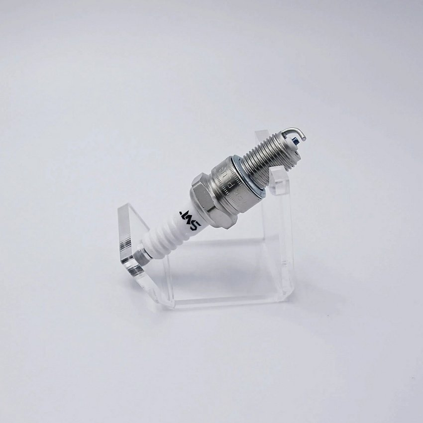 Wholesale China High Quality Auto Parts Spark Plugs for Japanese, Korean Cars, Toyota, Corolla, Hyundai, Suzuki, Vitara, Nissan Auto Parts 14