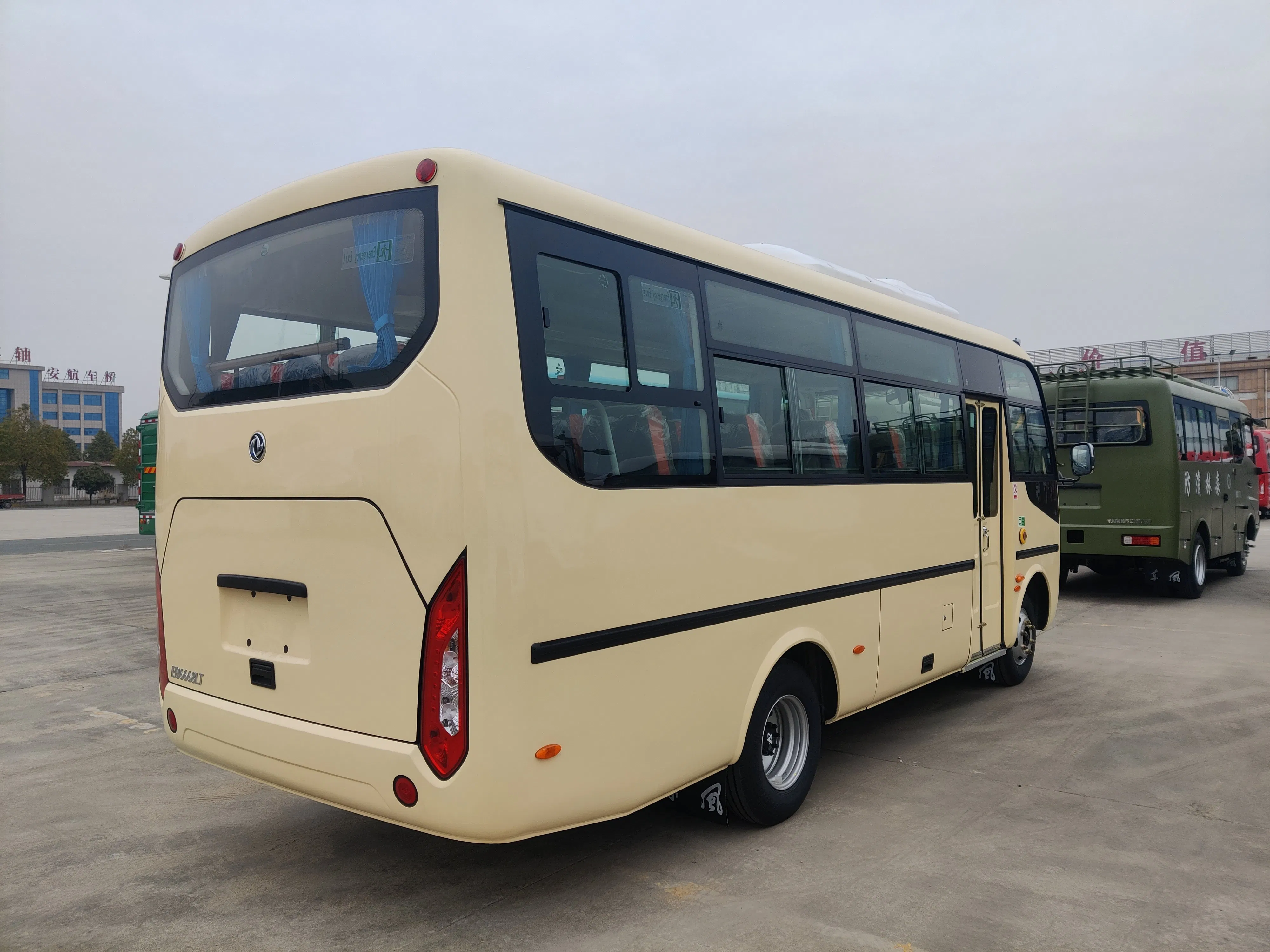 Manual Dongfeng No Package 6630X2280X3040 China Passenger Bus Van with ISO9001