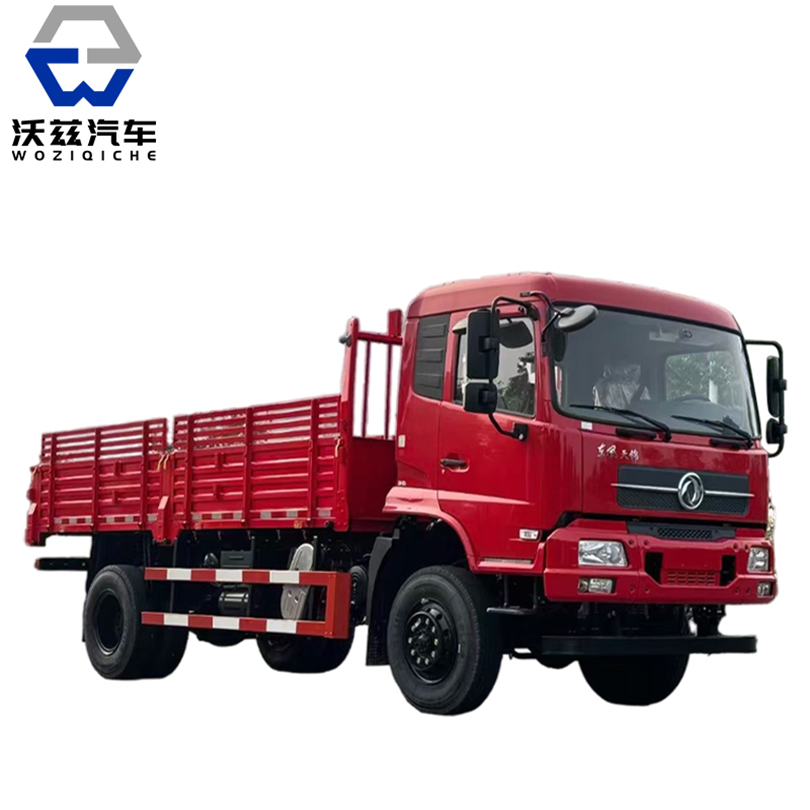 Effective Dongfeng 4X4 off Road Dry Van Vehicle Closed Van Vehicle