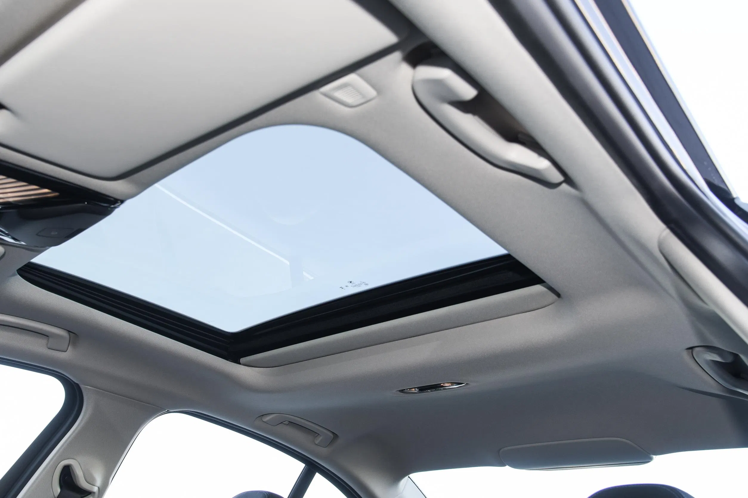 Used Hot Selling 3 Series Luxury Large Sedan