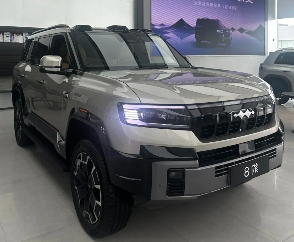 1 5t Plug-in Hybrid Fang Cheng Bao Leopard 8 SUV 5-Seater