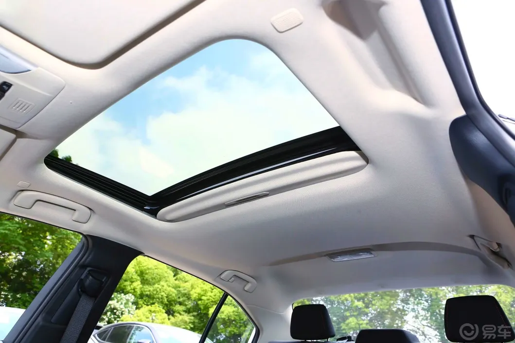 Toyota Corolla View 4