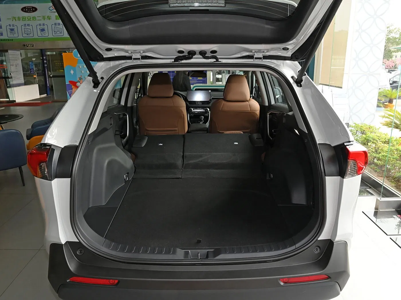 Used Toyota RAV4 Detail