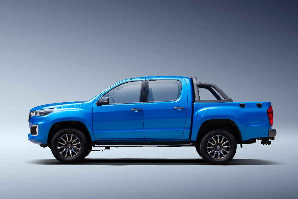 Powerful 4X4 Diesel Pickup Vehicle From Foton for off-Road Fun