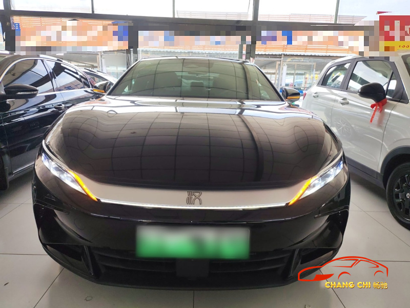 200km/H Byd Han Dm-I 125km MID-to-Large Plug-in Hybrid High Performance Cars New Energy Vehicle