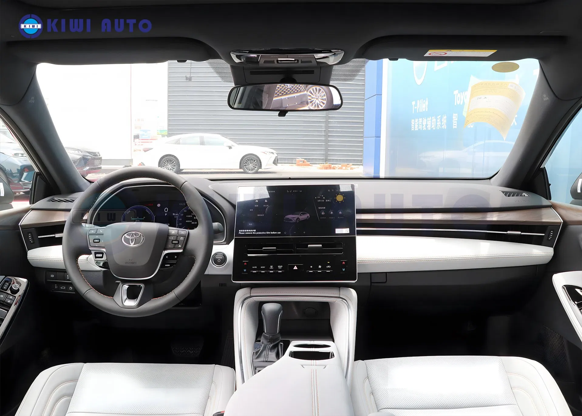 Toyota Avalon Cheap Price Gasoline Adult Auto Fashion Fuel Car used Luxury Medium Car Sedan