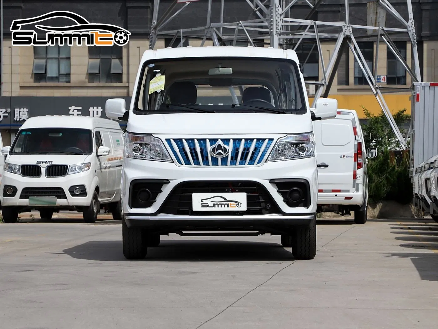 2025 Mini Electric Van Changan Ruixing Em80 Electric Van China's New 2/4/6-Seats Van Passengers Luxury Van