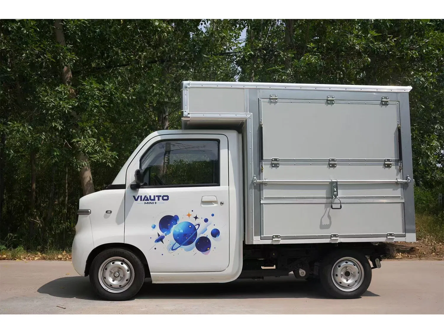 Electric Mini Truck Detail 5