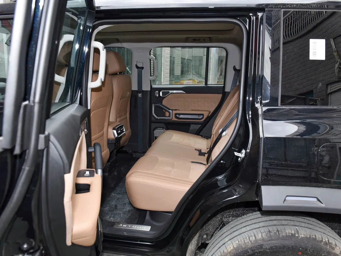 Jetour Traveler SUV Details 5