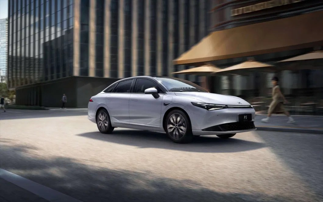 2024 Xpeng P5 500km Long Range Battery-Powered Compact Executive Sedan Car
