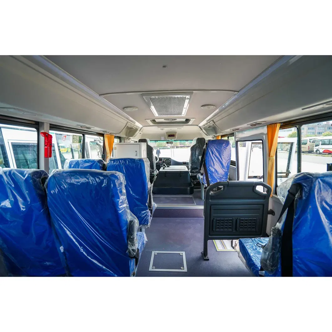 4X4 off-Road Passenger Vehicle Driving Room