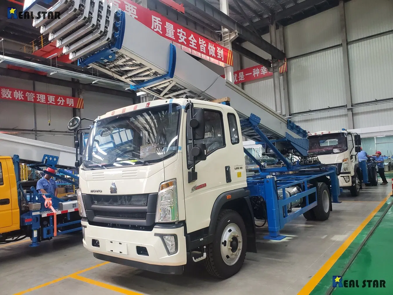 Hot Sale Heavy-Duty 6× 4 Diesel Automatic Bucket Type Aerial Work Platformtruck Suspended Basket Aerial Work Platform Truck with Straight Arm