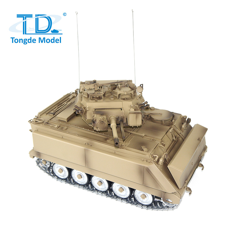 M113A1 Medium Reconnaissance Vehicle Metal Upgraded Version 2.4GHz Radio Controlled Battle Model