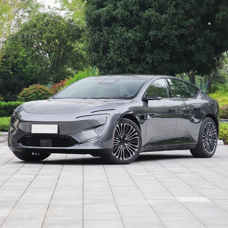 Véhicule Électrique Avatr Silver avec Huawei Harmonyos 4 Cabine Intelligente