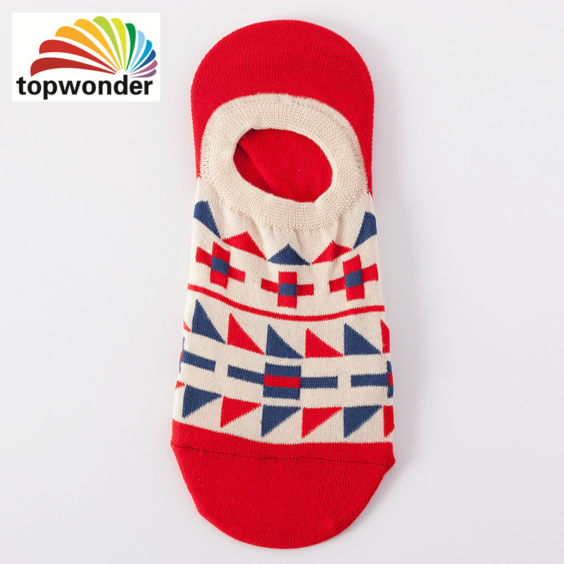 Atacado e personalização de todos os designs de meias invisíveis de algodão para o verão em muitas cores a preços baixos